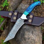 Damascus knife